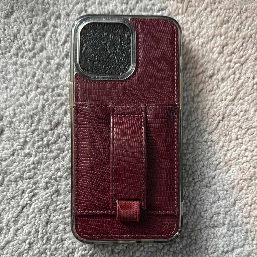 Walli cases Vivienne Maroon iPhone 15 pro max